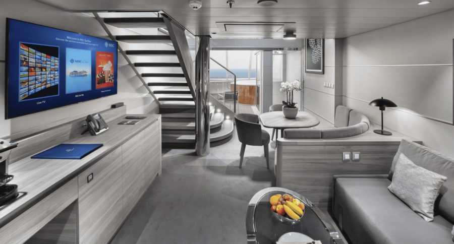Люкс MSC Yacht Club на MSC Fantasia